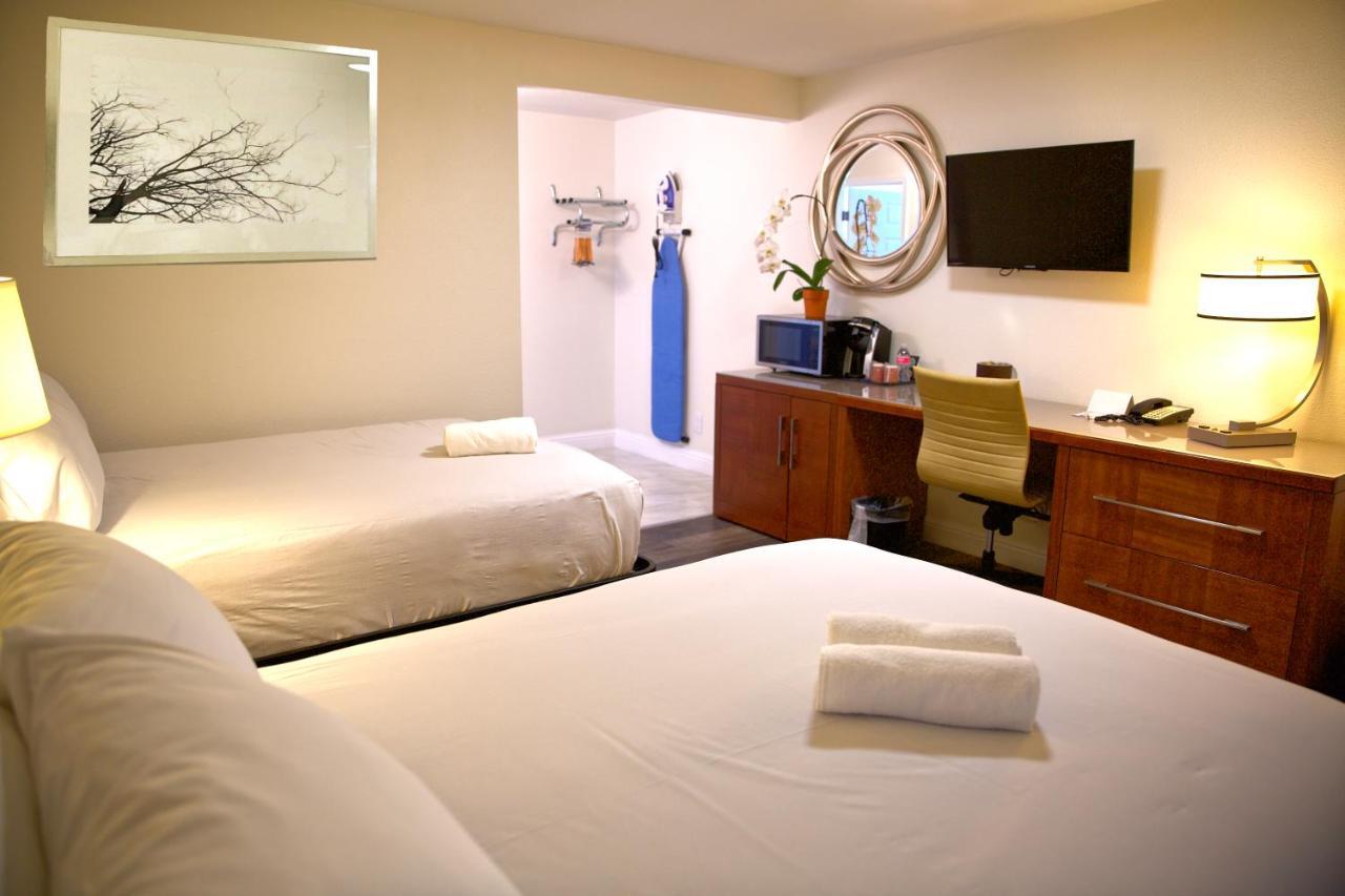 Travelodge By Wyndham Crescent City Bagian luar foto