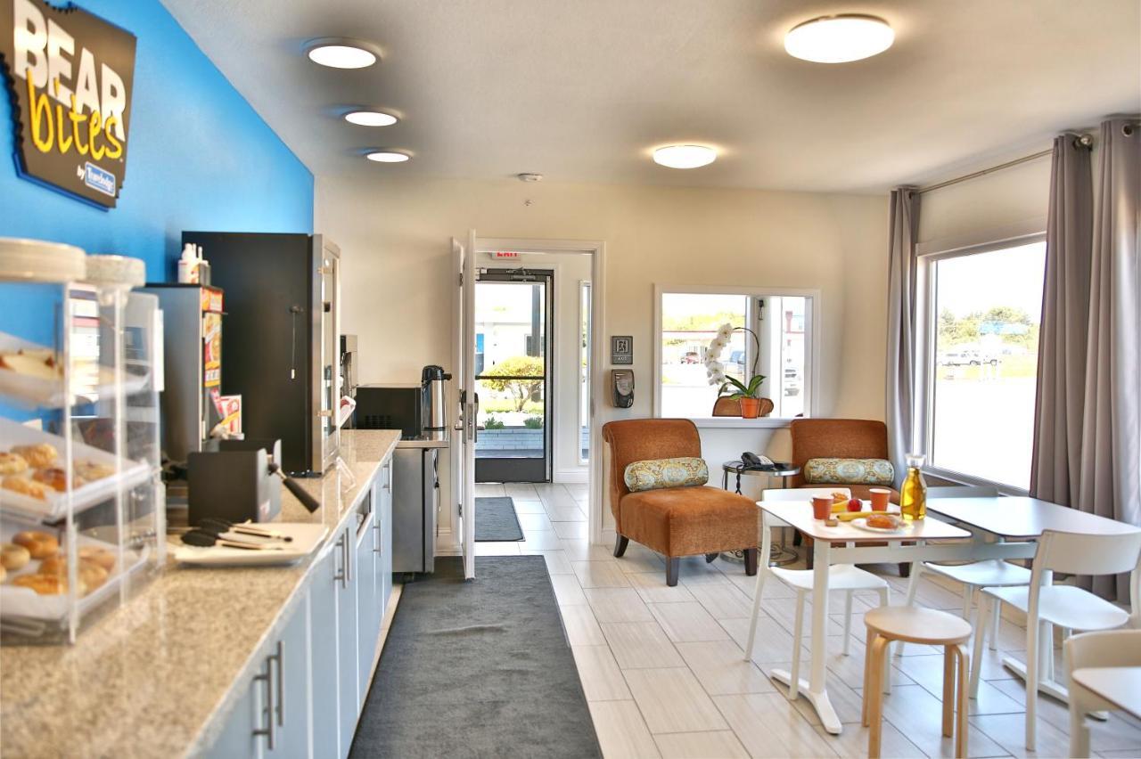 Travelodge By Wyndham Crescent City Bagian luar foto